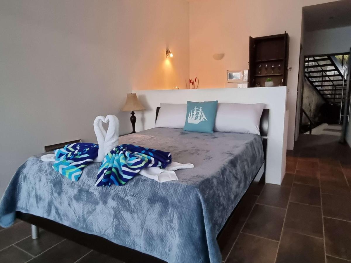Hotel Vos Manuel Antonio Bagian luar foto