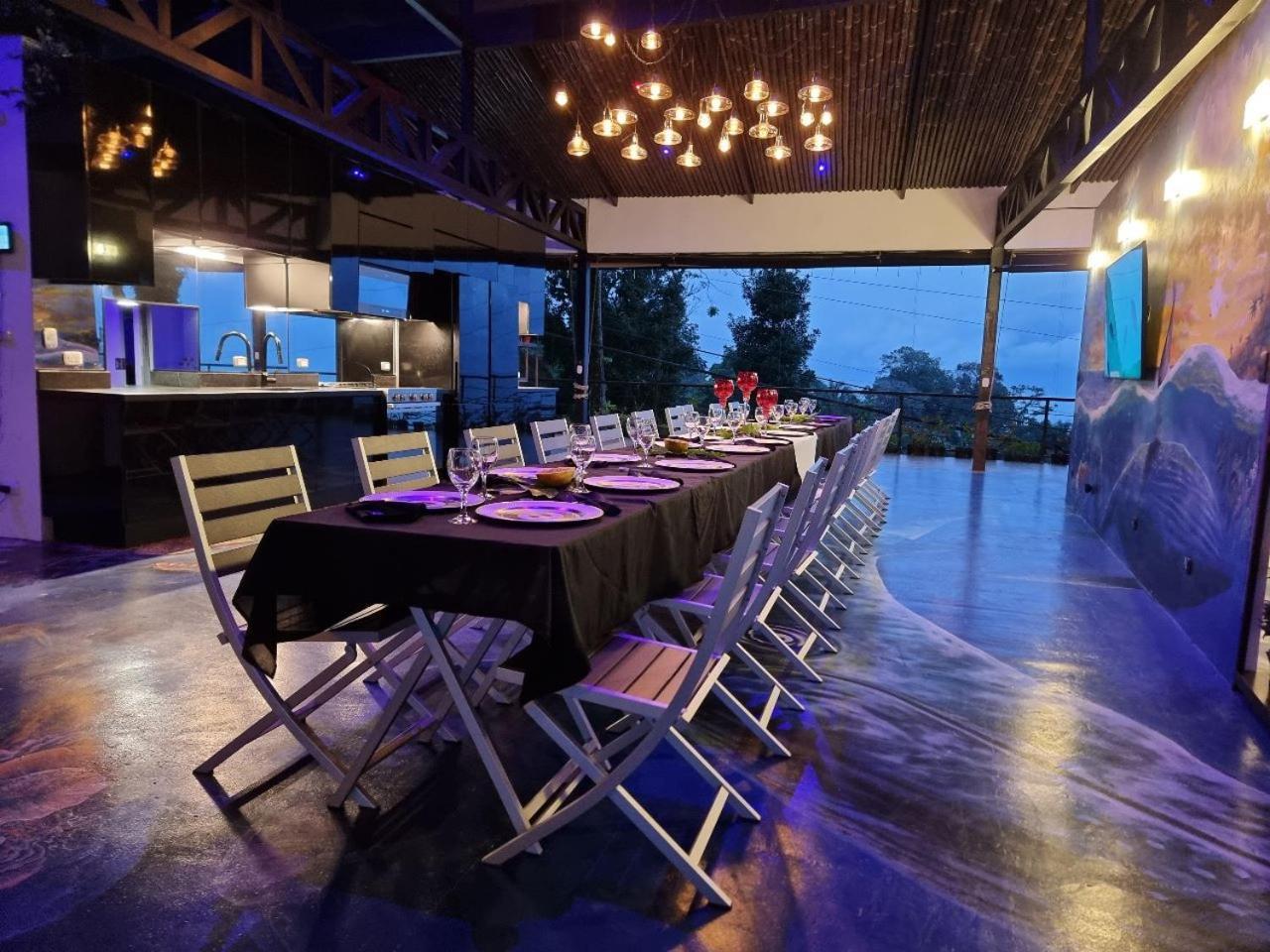 Hotel Vos Manuel Antonio Bagian luar foto